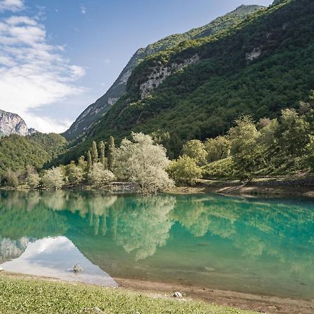 Le Terre Di Gu Villa Tenno Bagian luar foto